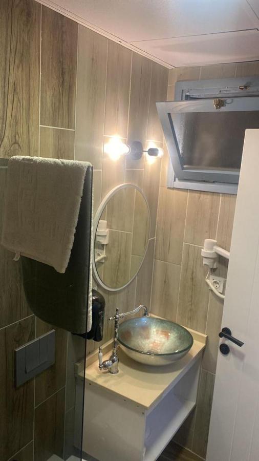 Cakir Butik Otel Чесме Екстериор снимка