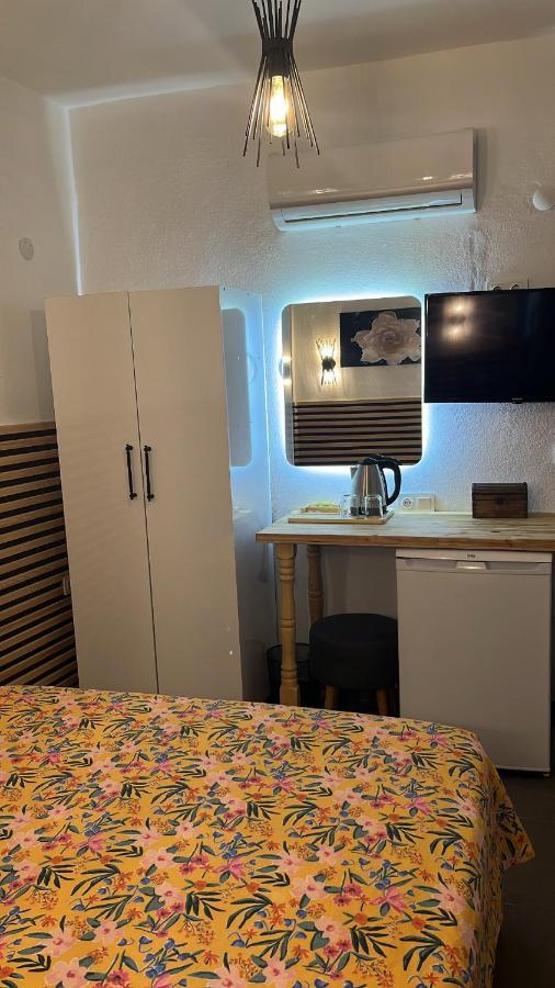 Cakir Butik Otel Чесме Екстериор снимка
